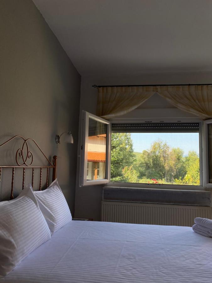 Guesthouse Anestis Ángistron Eksteriør billede
